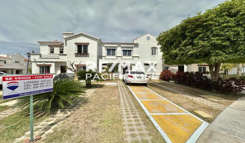HOUSE FOR SALE AT MEDITERRANEO