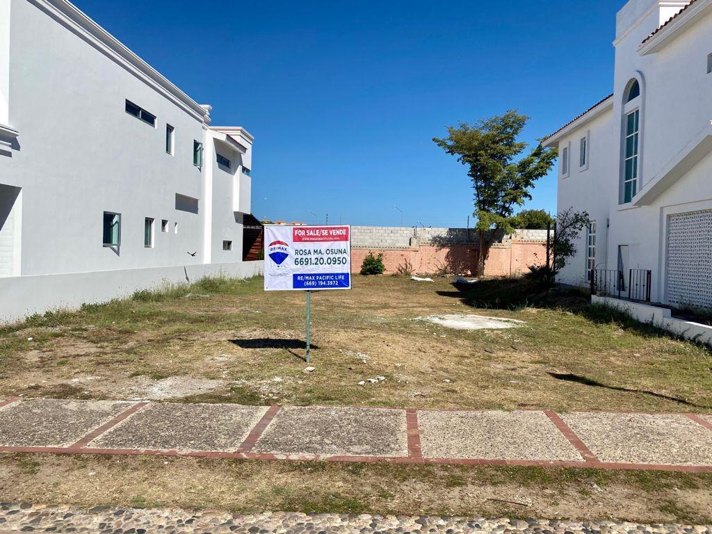 Lot for Sale at Club Real