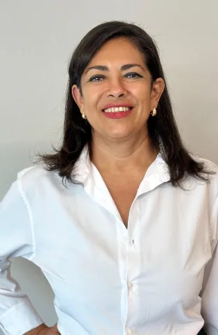 Carolina Flores