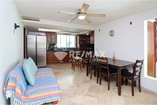 Casa en venta a pasos de Playa Los Pinitos, Mazatlán