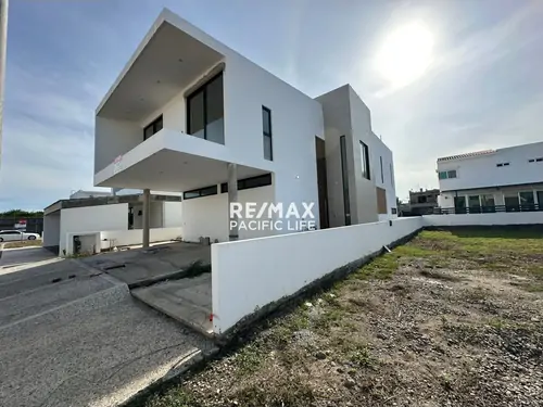 Casa en venta en Arroyos de la Marina, Mazatlán