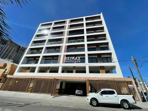 Condominio amueblado en renta en Torre Makeva, Mazatlán