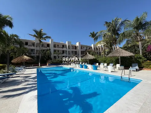 Condominio en Venta en Playa Escondida, Mazatlán