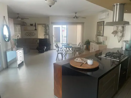 Casa en venta en Cerritos Resort cerca de la playa
