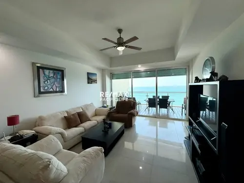 Departamento frente al mar en Solaria Tower, Mazatlán