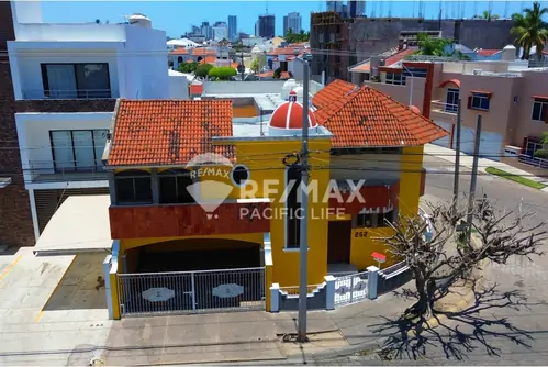 Casa en venta en Lomas de Mazatlán