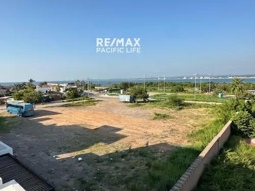 Terreno en venta en Playa Brujas Beach Club & Residences