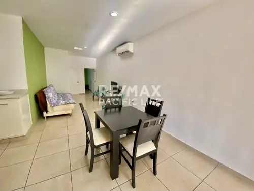Departamento amueblado en renta en Los Pinos
