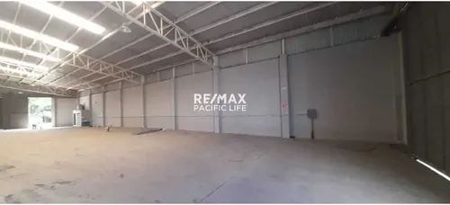 Bodega industrial en renta en La Sirena | 1,714 m²
