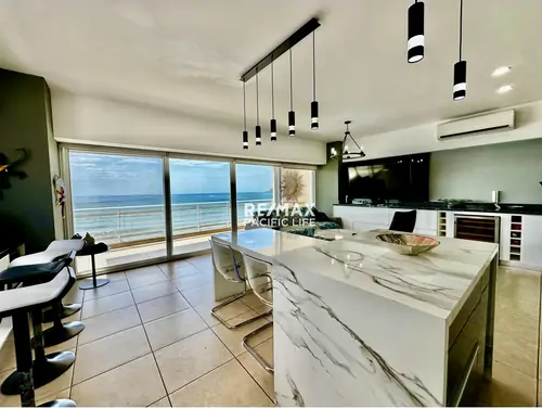 Condominio en venta en Paradise Bay Grand, Mazatlán