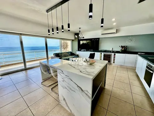 Condominio en venta en Paradise Bay Grand, Mazatlán