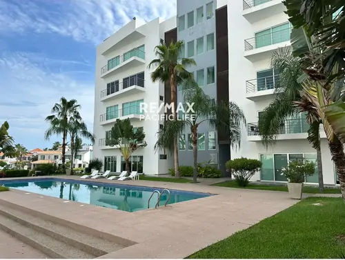 Condominio en renta en Isla Marina de 2 recámaras