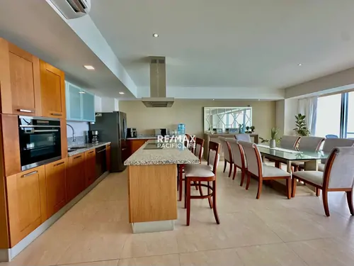 Condominio de lujo en venta en Península Mazatlán
