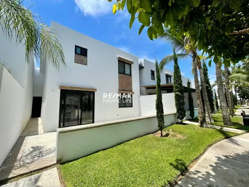 Casa en renta en Palmilla Grand Residencial