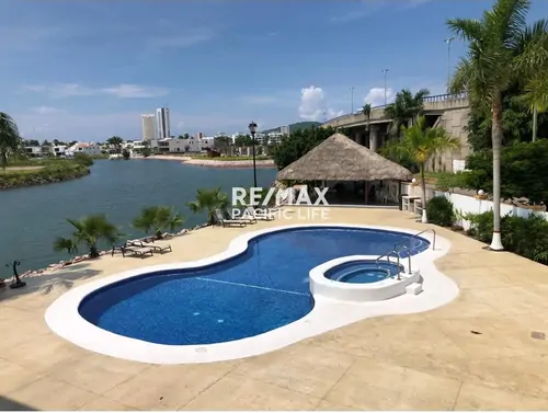 Condominio en renta en Vistas de la Marina, Mazatlán