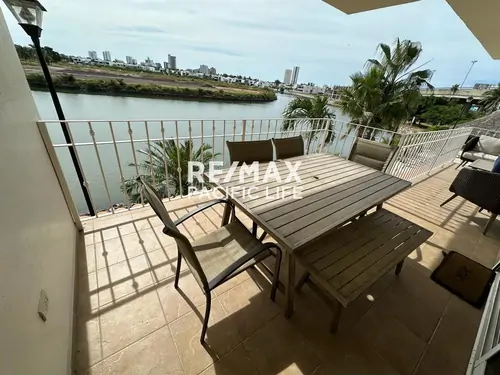 Condominio en renta en Vistas de la Marina, Mazatlán