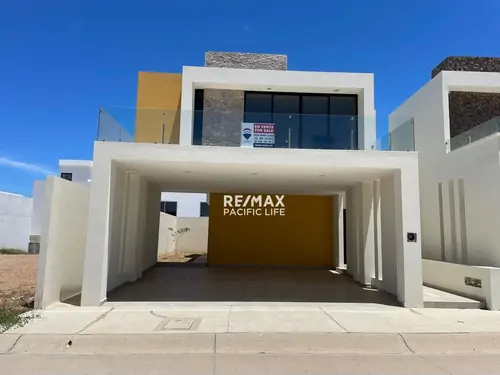 Casa en venta en Altabrisa Residencial 1810, Cerritos