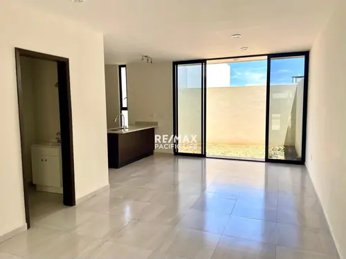 Casa en venta en Altabrisa Residencial 1810, Cerritos