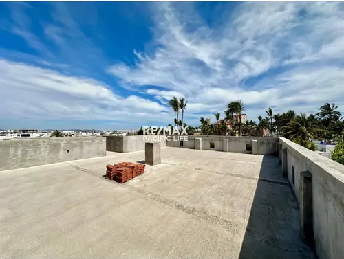 Casa en venta frente al mar en Club Palmas