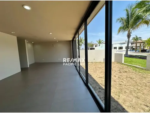 Casa de 3 recámaras en venta en Paraíso Marina