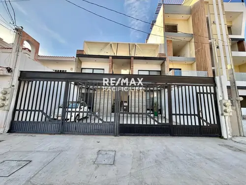 Condominio amueblado en renta en Lomas de Mazatlán