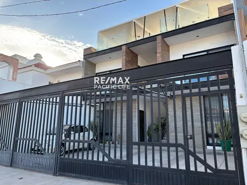 Condominio amueblado en renta en Lomas de Mazatlán