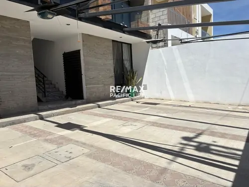 Condominio amueblado en renta en Lomas de Mazatlán
