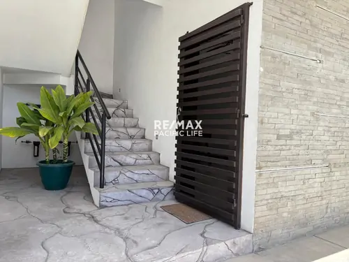 Condominio amueblado en renta en Lomas de Mazatlán