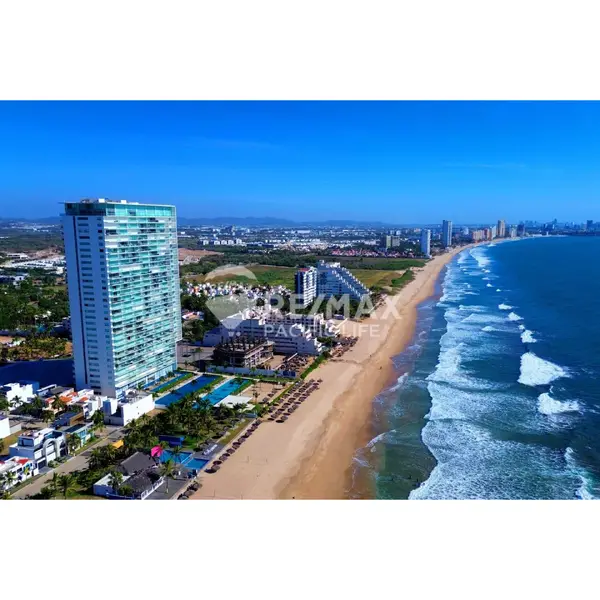 Condominio en venta en Península Mazatlán
