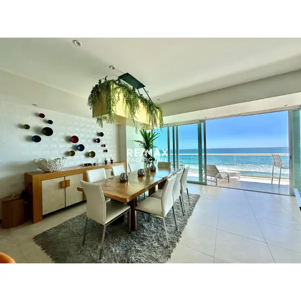 Condominio en venta en Península Mazatlán