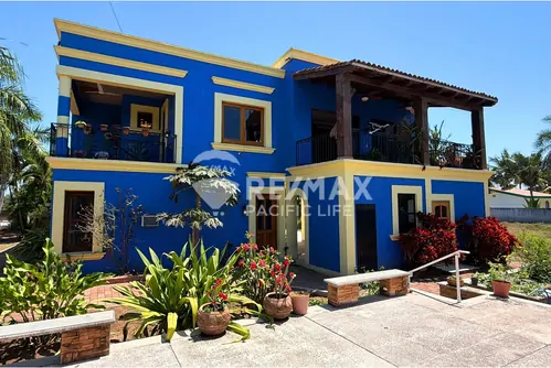 Casa con vistas al mar en venta en Teacapán, Sinaloa