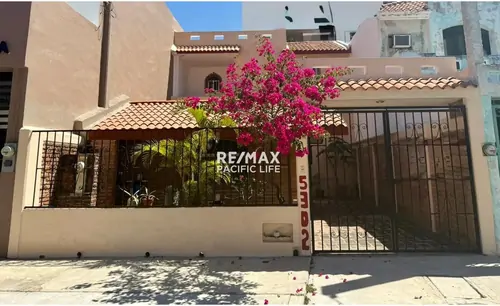 Casa en venta en Sábalo Country, Mazatlán