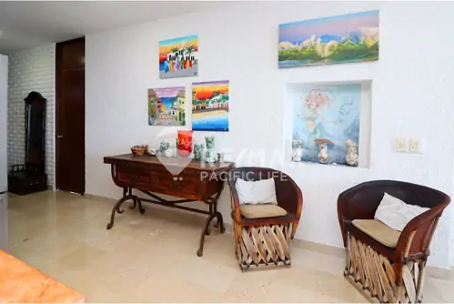 Condominio en venta en El Delfín | Piso 4