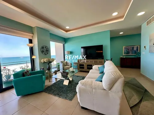 Condominio frente al mar en venta | Pearl Tower