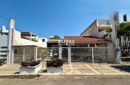 Casa en venta en Sábalo Country, Mazatlán
